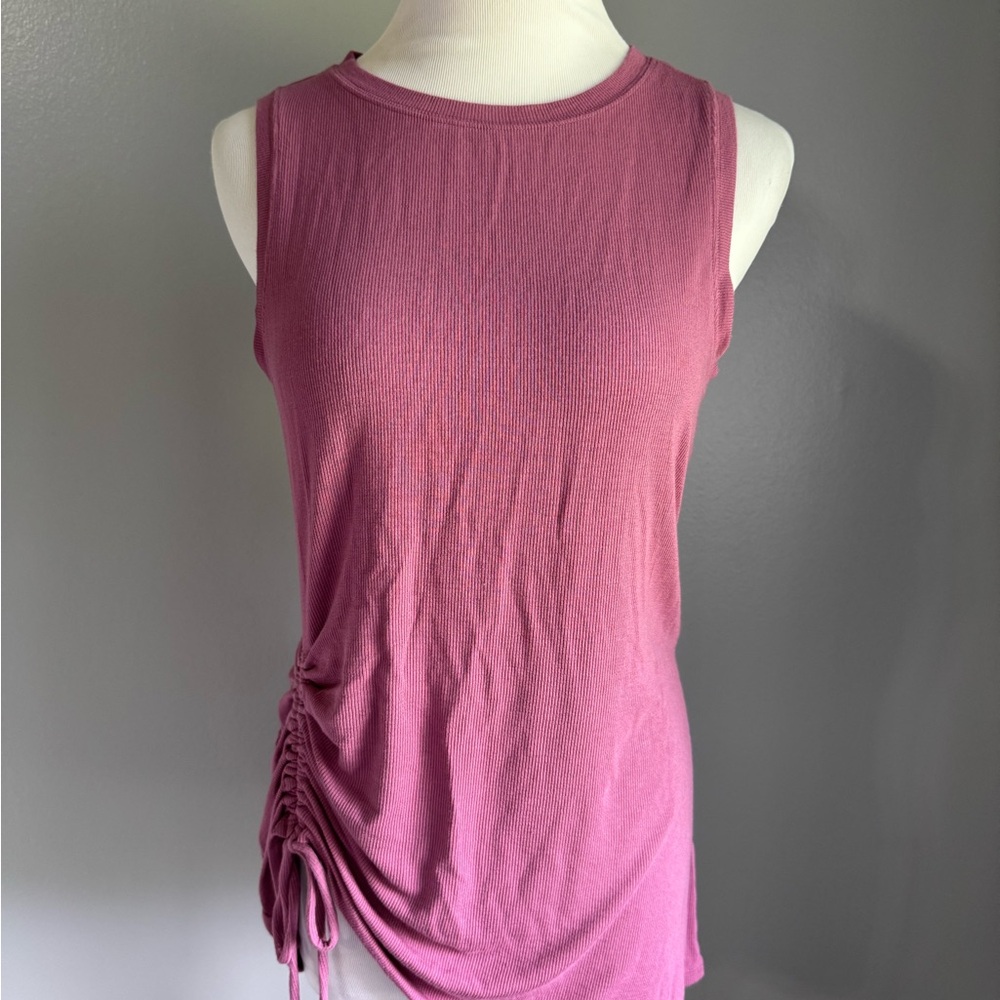 TAVI Yoga/Pilates Cinched Pink Sleeveless Tank Top